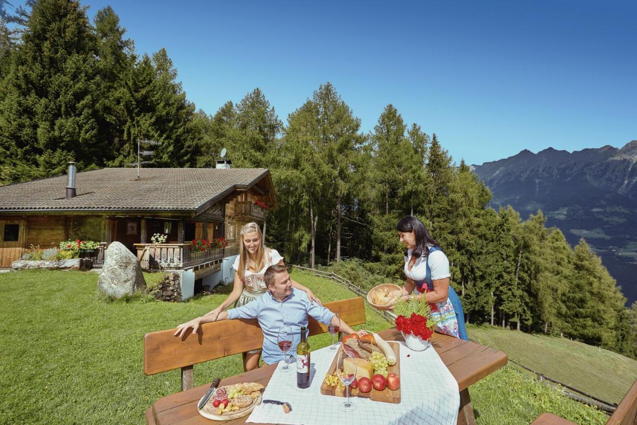 La Maiena Meran Resort Marlengo Bagian luar foto
